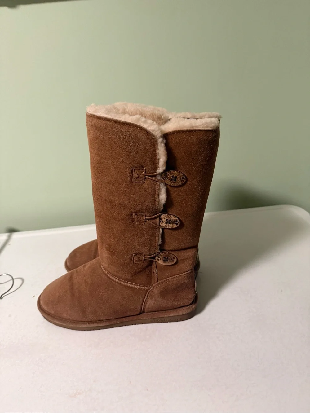 Bearpaw Womens Boots- 10